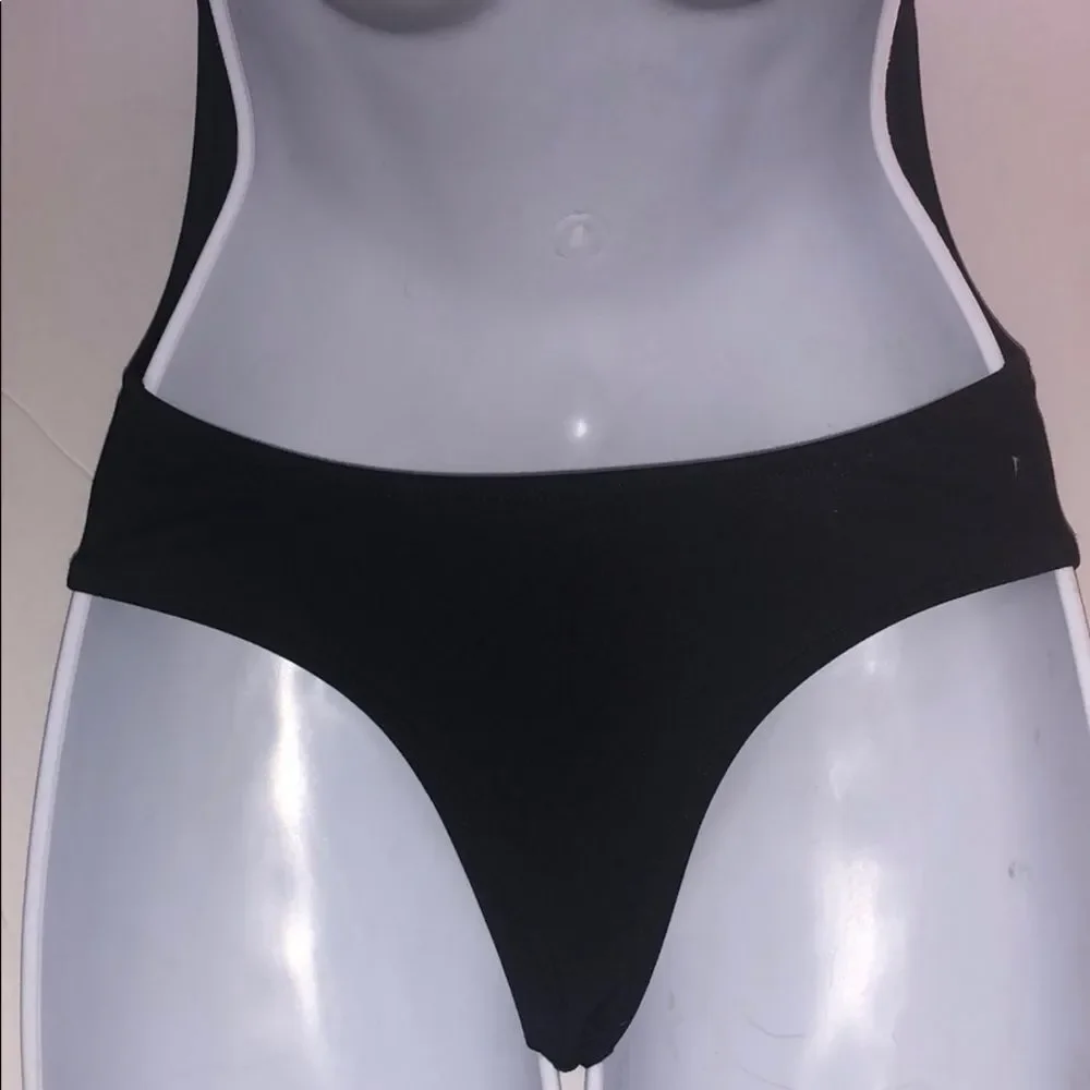 Frankies Bikinis good pre